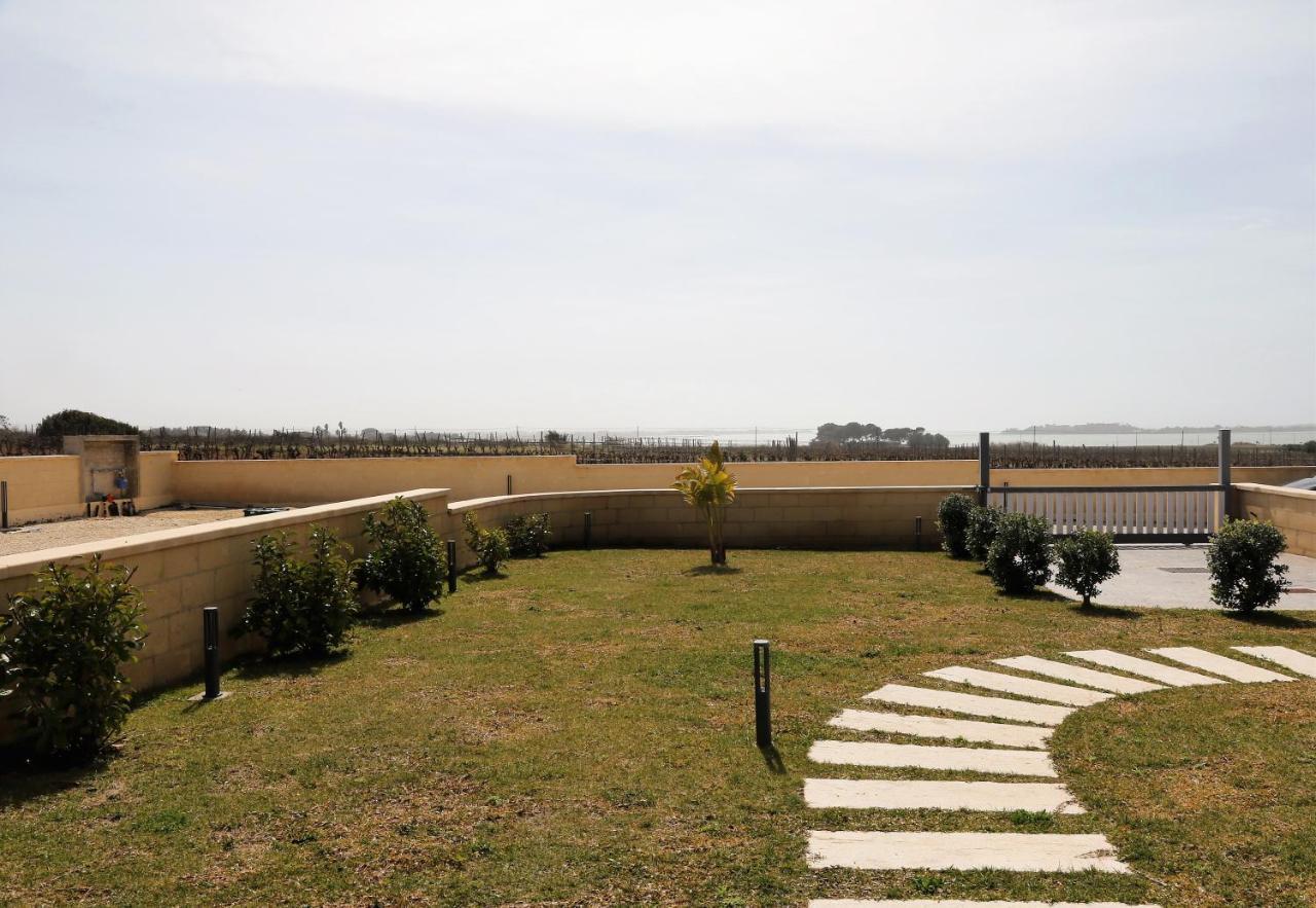 Venti Di Laguna Marsala Bagian luar foto