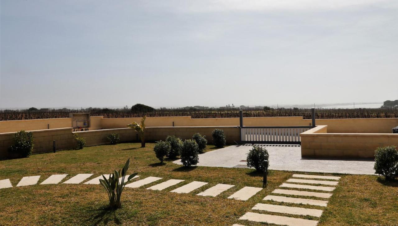 Venti Di Laguna Marsala Bagian luar foto